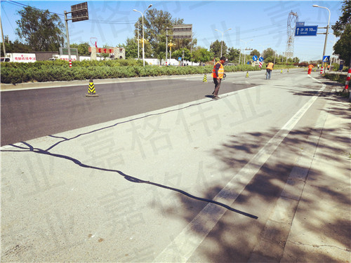 好使耐用給力的嘉格瀝青道路貼縫帶就是這么牛